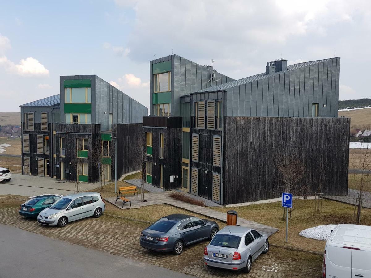 Loučná pod Klínovcem 120/3 Apartamento Exterior foto